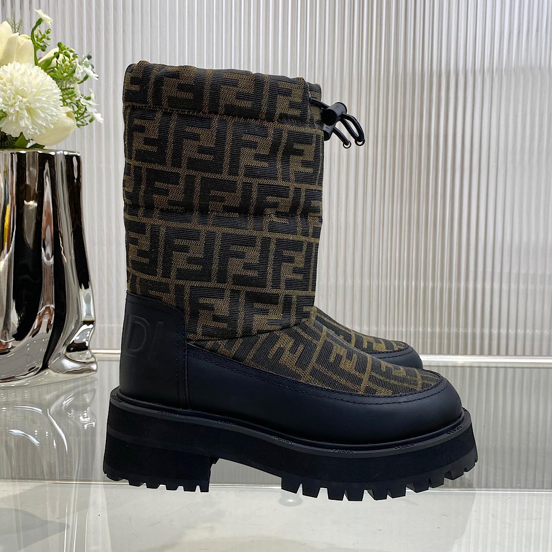 Fendi FF Logo Boots - 
