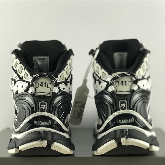 Balenciaga Runner High Top Sneaker - 