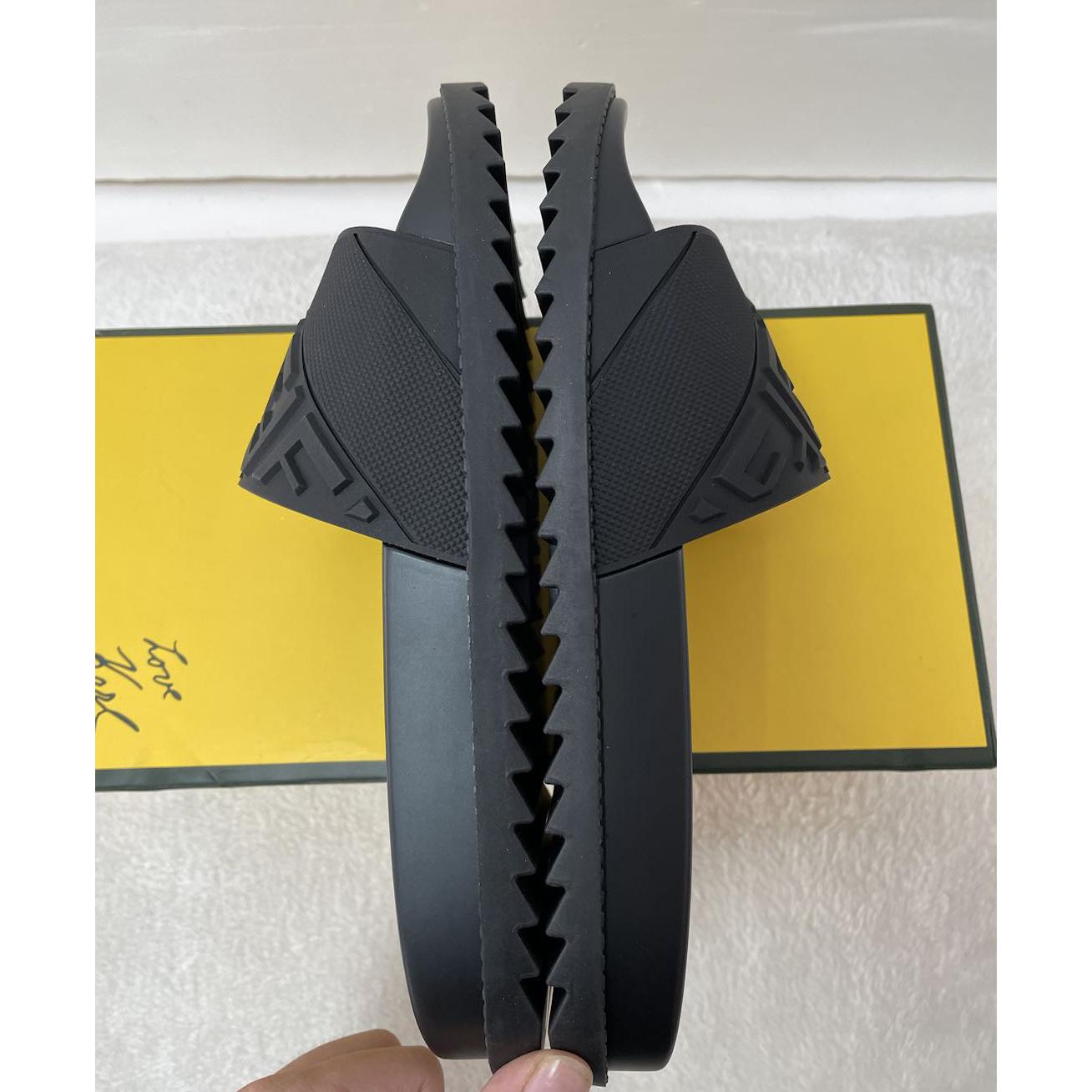 Fendi Black Rubber Footbed Slides - 