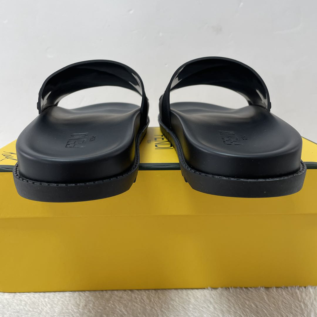 Fendi Black Rubber Footbed Slides - 