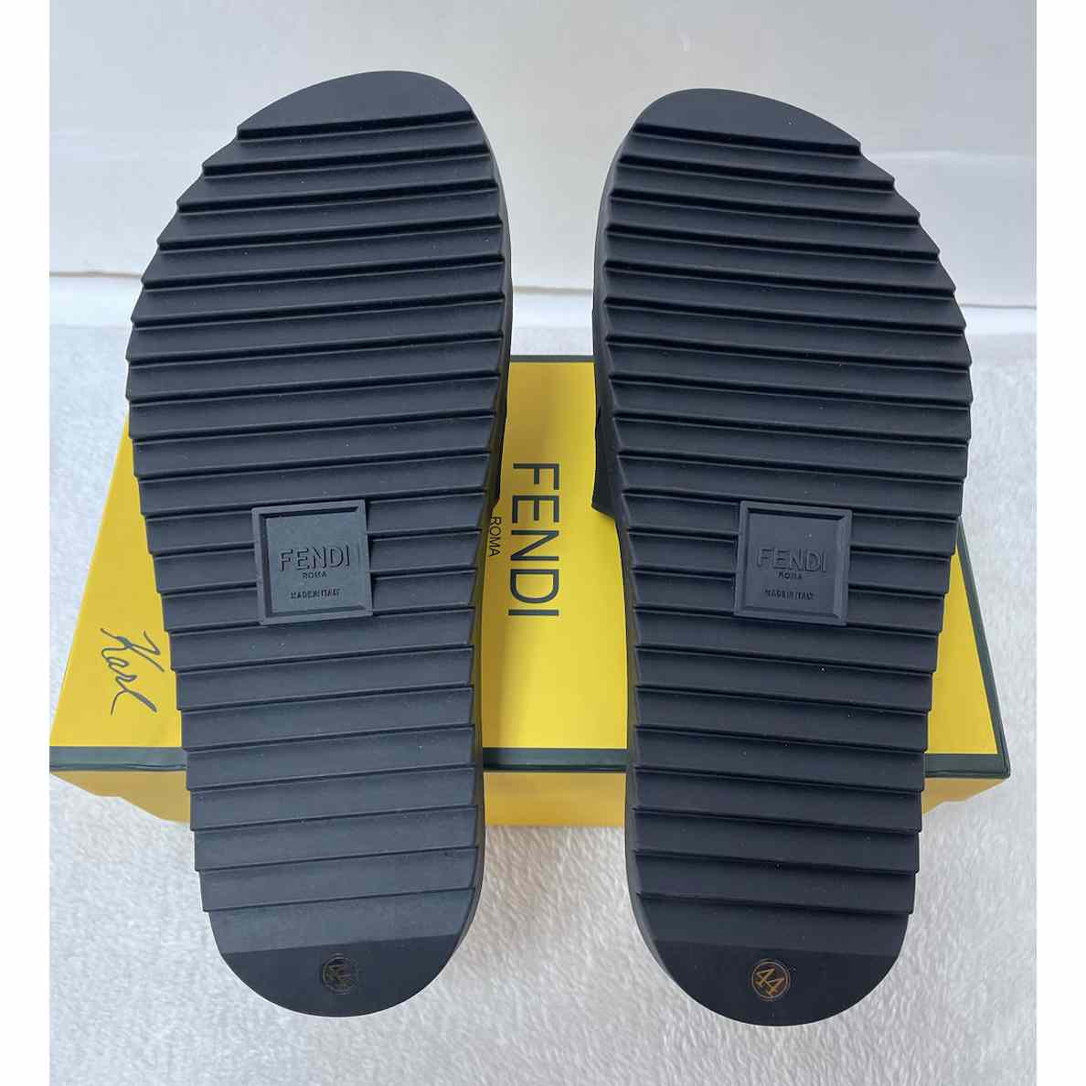 Fendi Black Rubber Footbed Slides - 