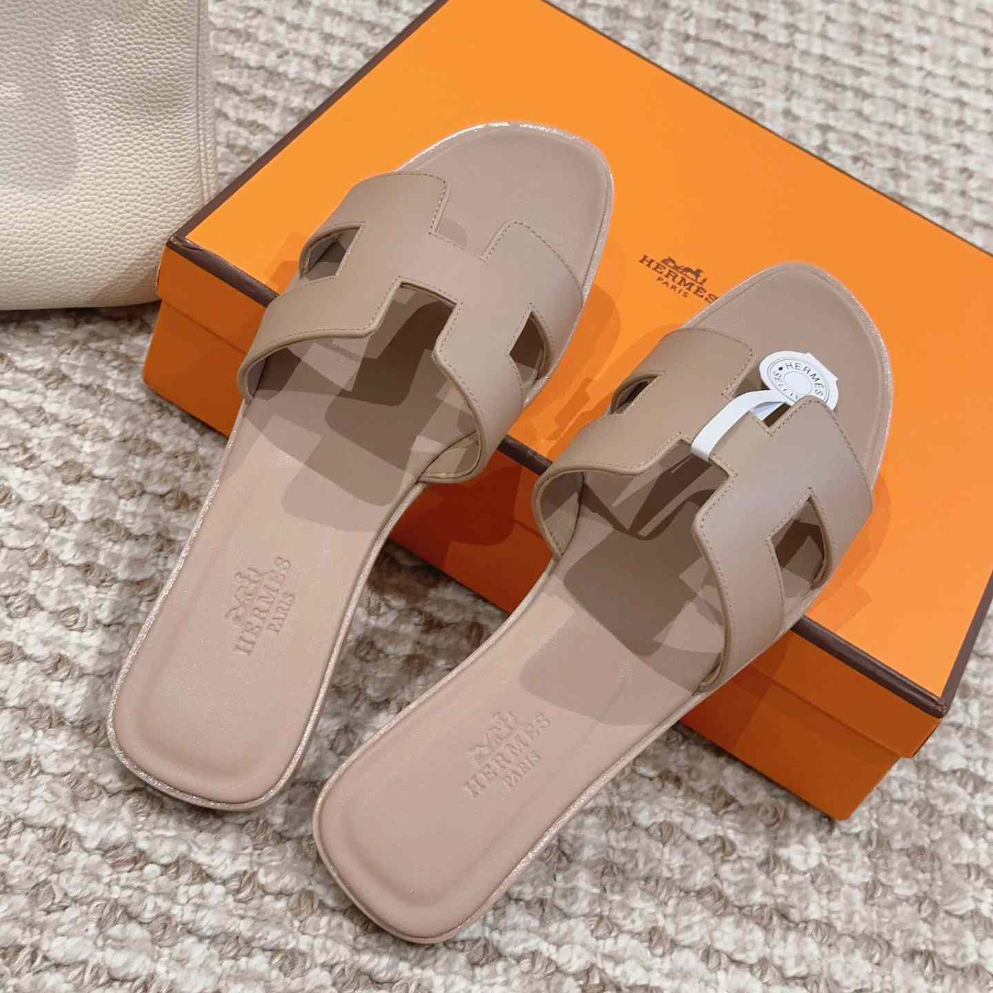 Hermes Oran Sandal - 