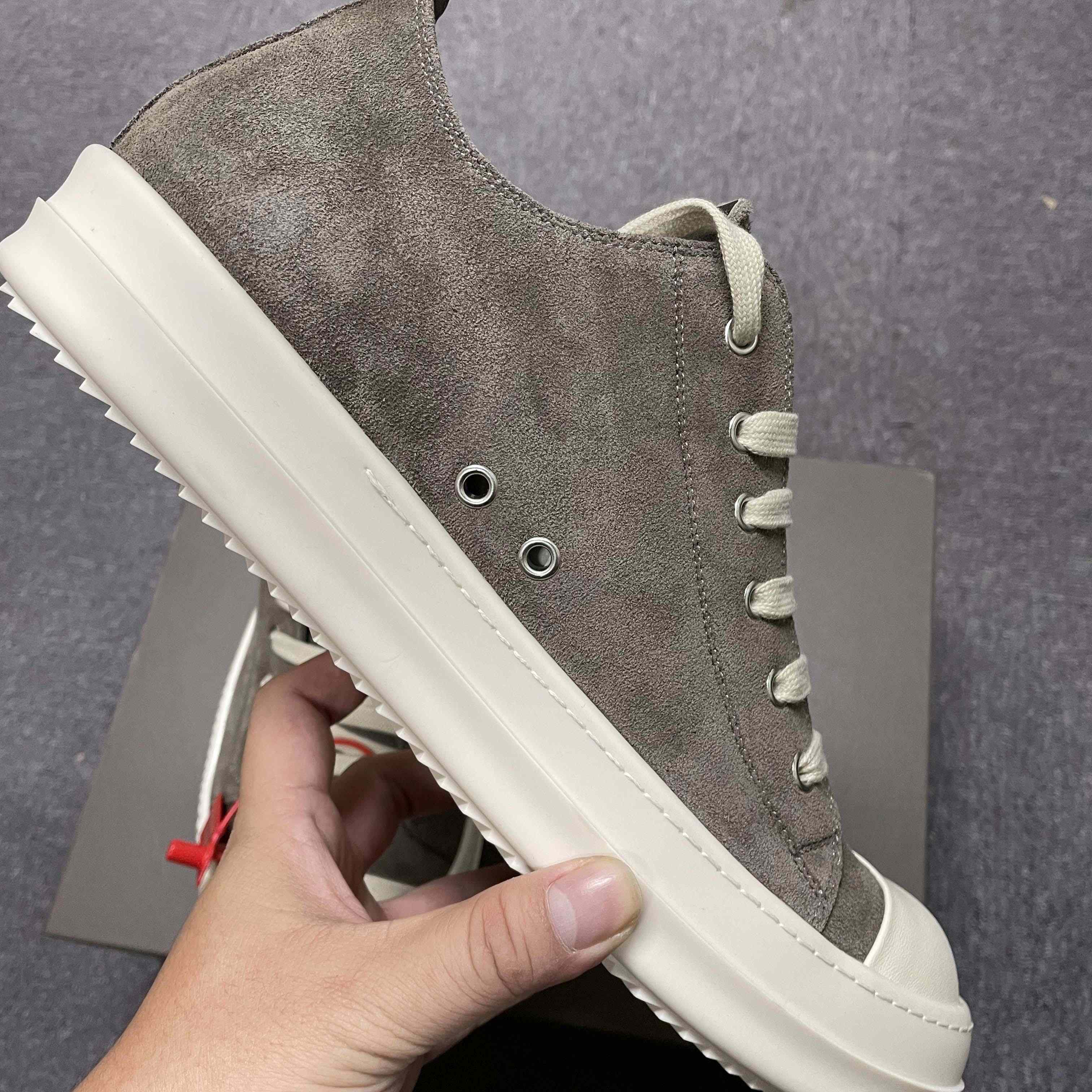 Rick Owens Low-Top Sneakers - DesignerGu