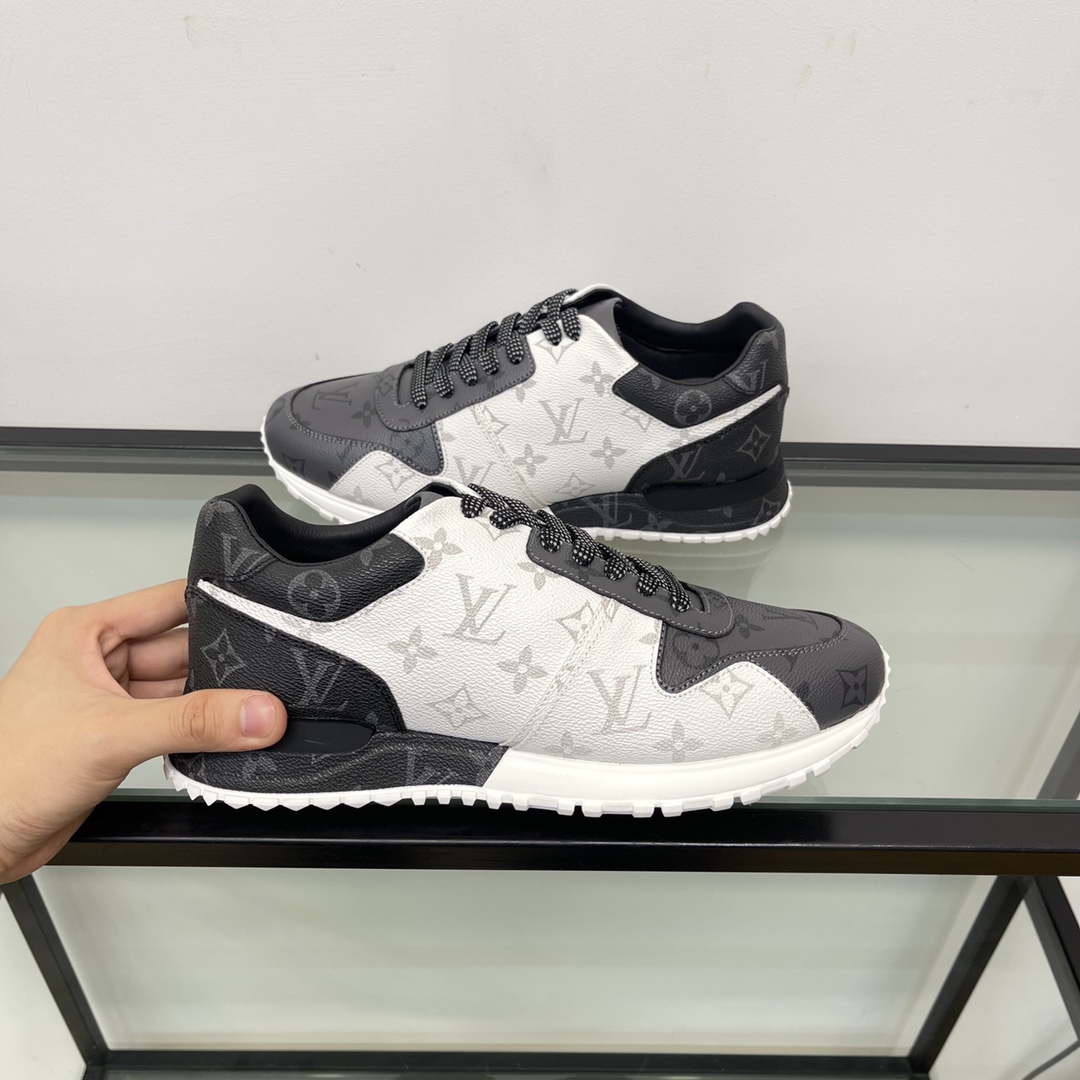 Louis Vuitton Run Away Sneaker        1A8UZL - 