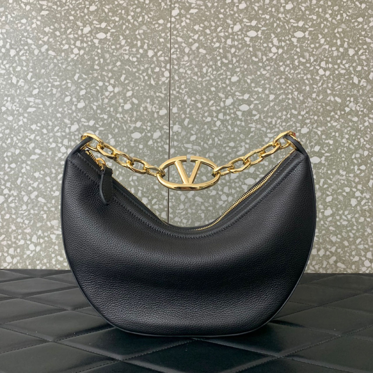 Valenti Small VLogo Moon Hobo Bag In Leather With Chain  - DesignerGu
