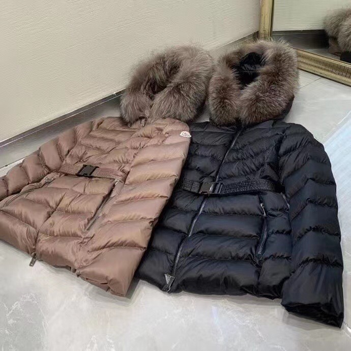 Moncler Cupidone Short Down Jacket - 
