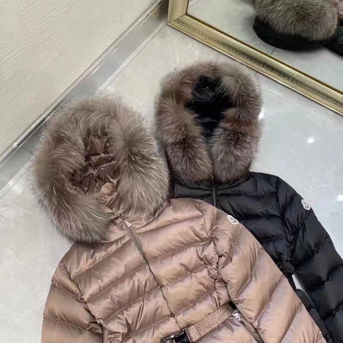 Moncler Cupidone Short Down Jacket - 