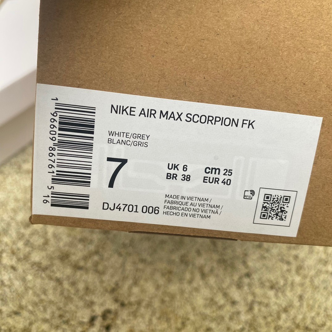 Nike Air Max Scorpion Sneaker              DJ4701-006 - DesignerGu