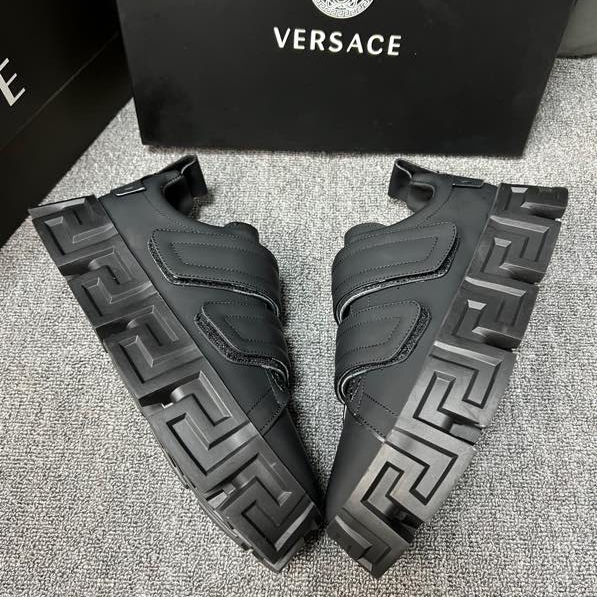 Versace Greca Labyrinth Chunky Leather Sneakers - 
