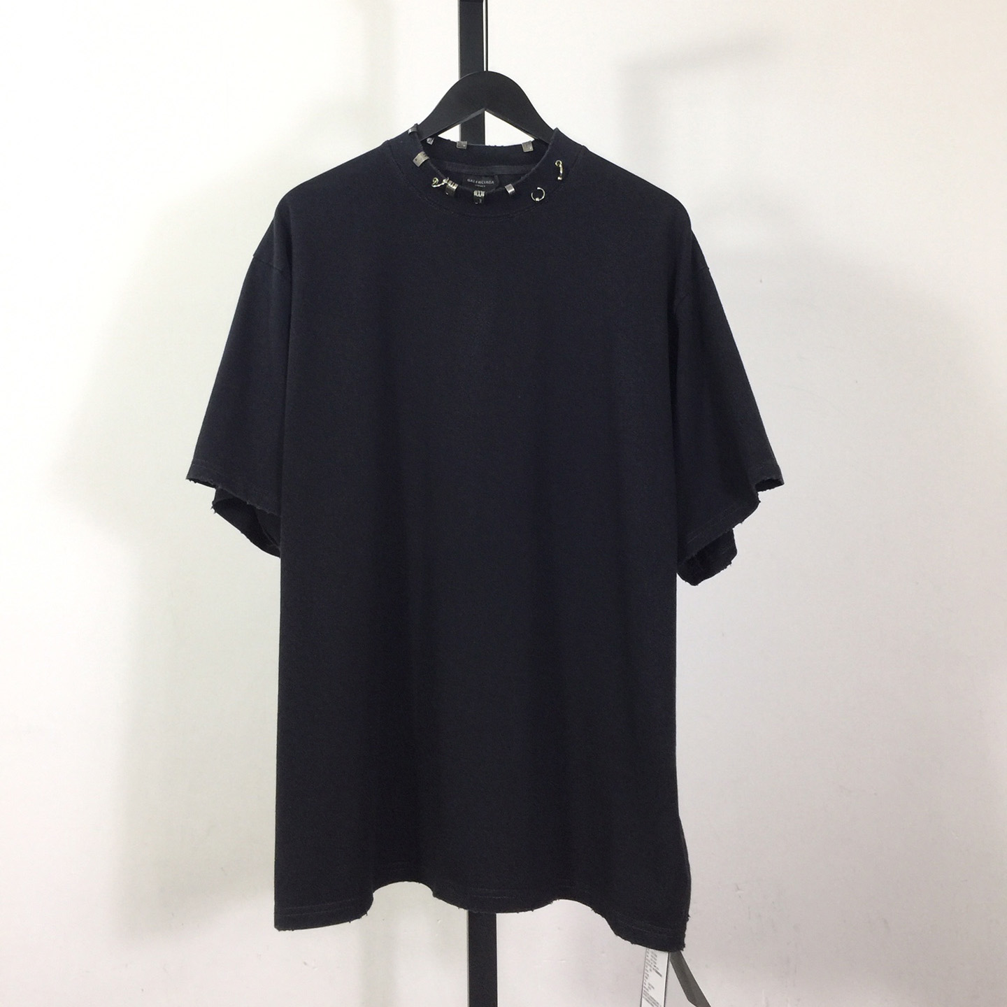 Balenciaga Pierced T-Shirt Oversized In Black - DesignerGu