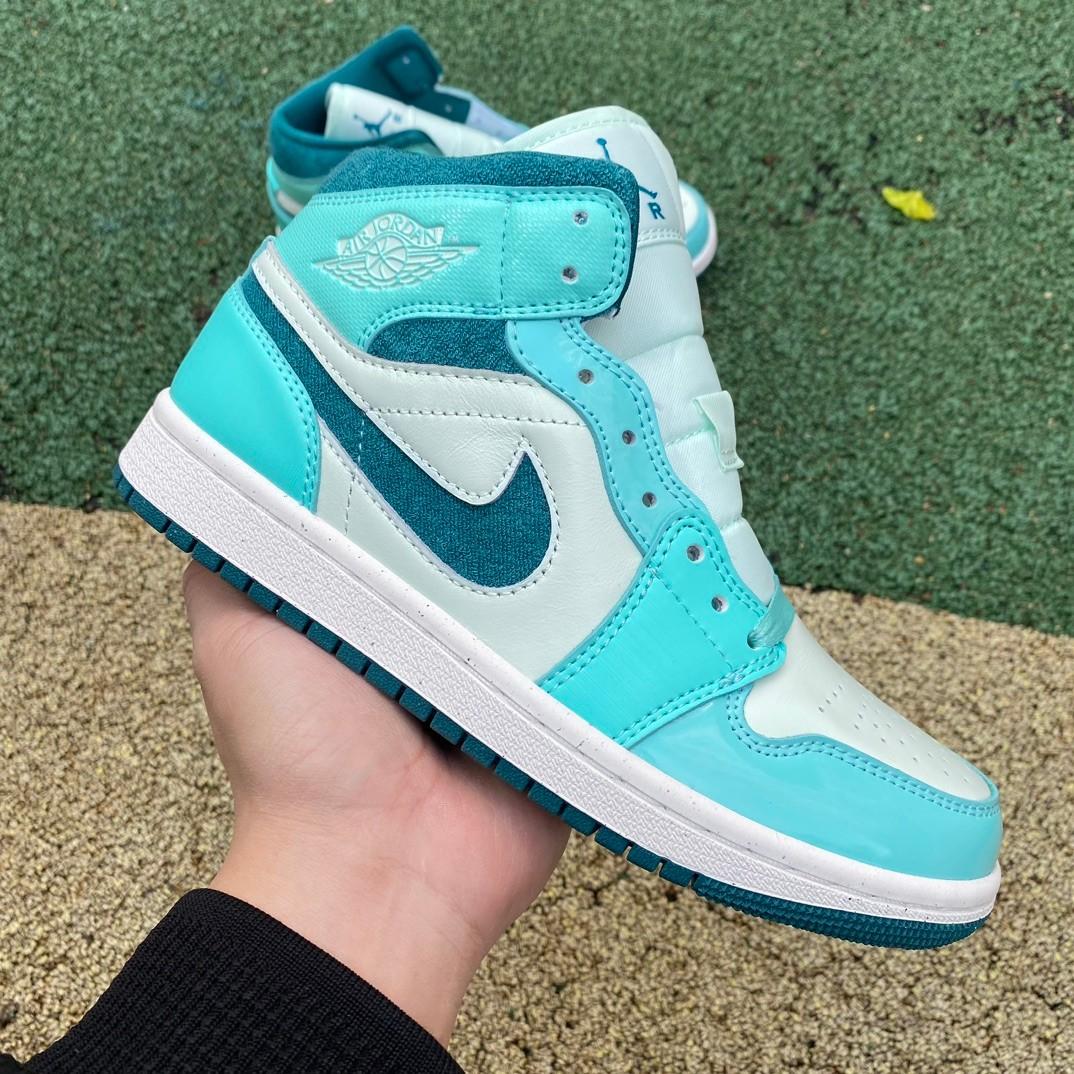 Nike Air Jordan 1 Mid SE AJ1 Sneaker      DZ3745-300 - 