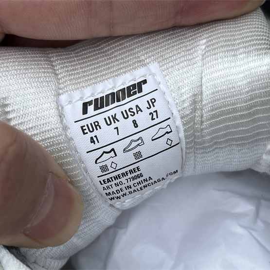 Balenciaga Runner Sneaker  - 