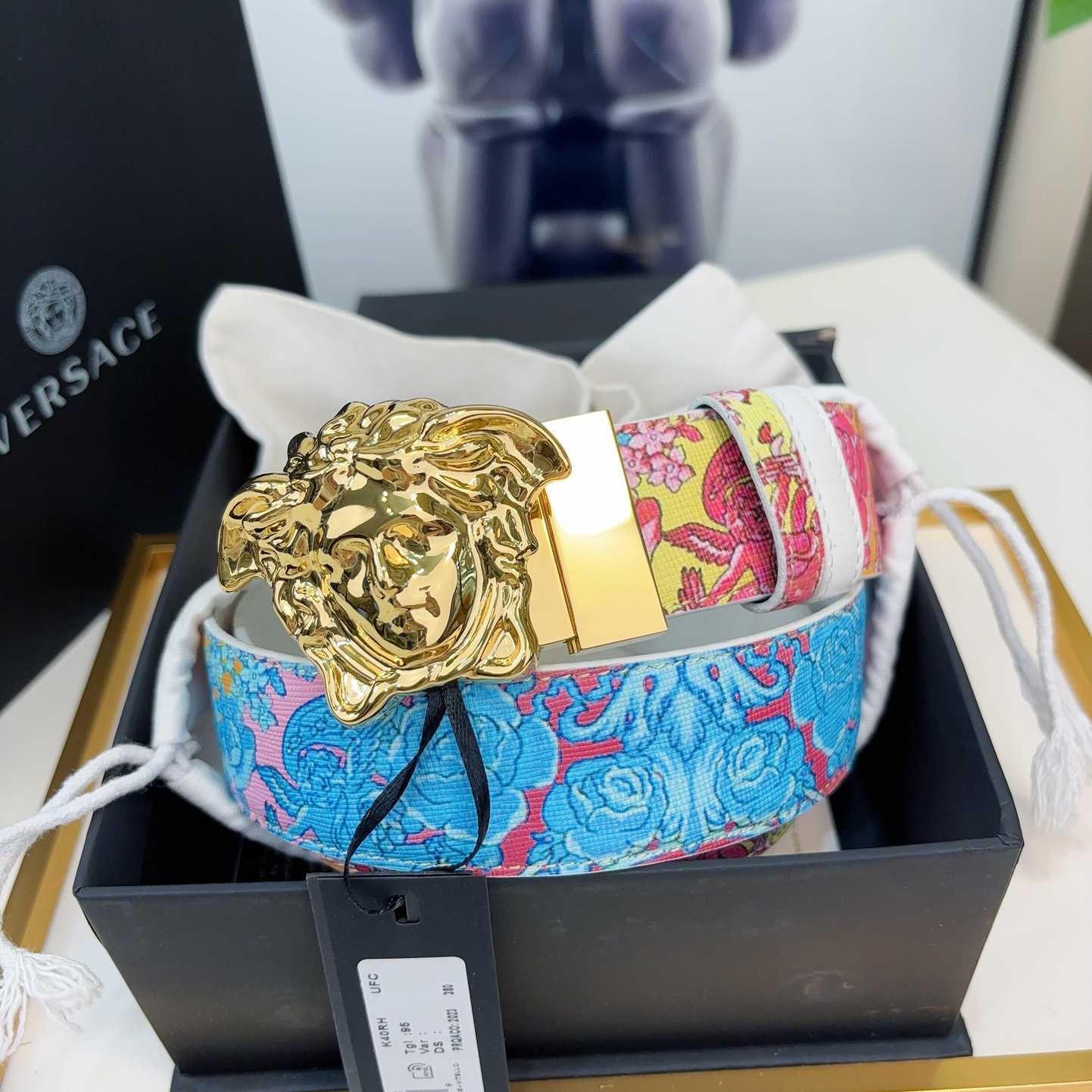Versace Leather Waist Belt    40mm - 