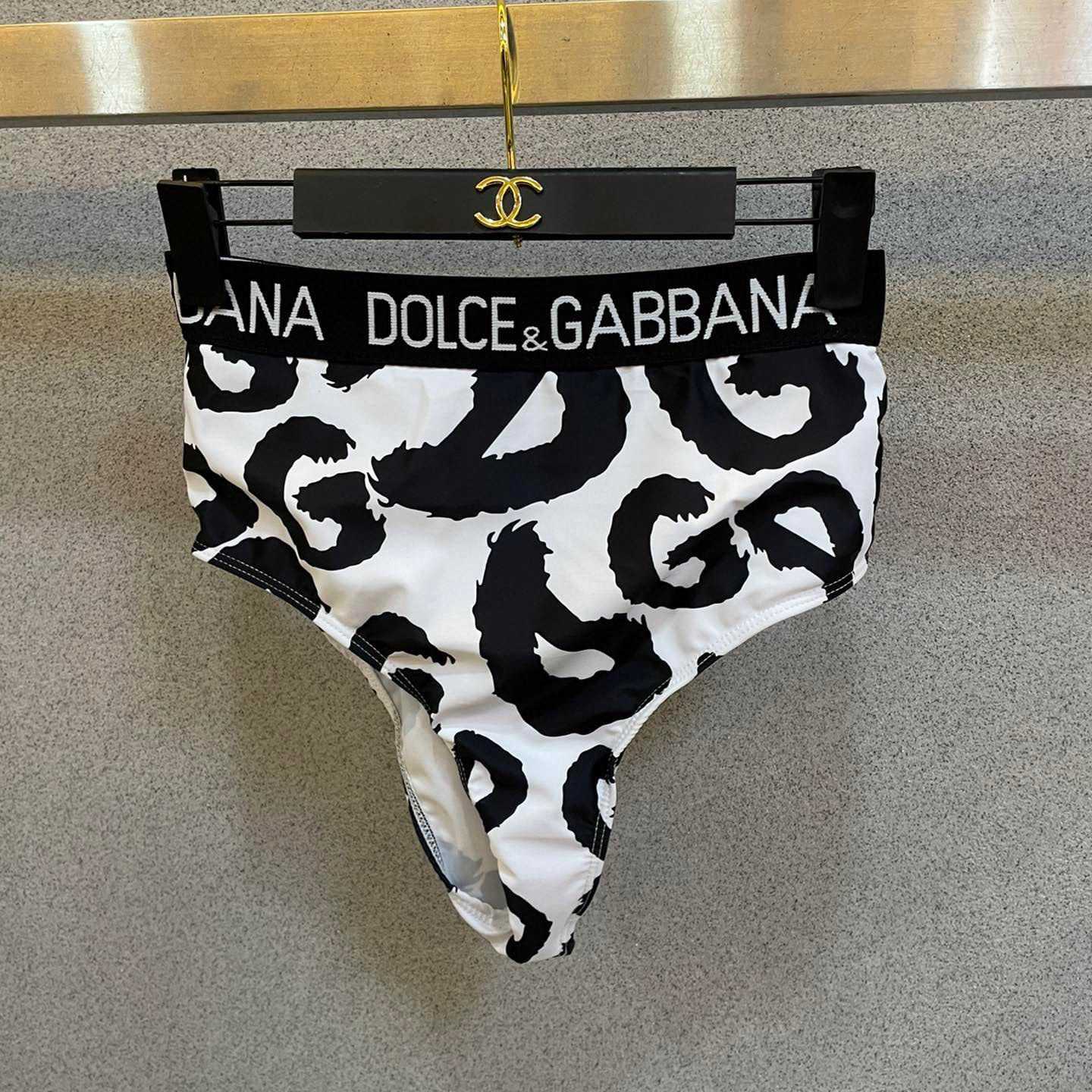 Dolce & Gabbana Two-piece swimsuit - 