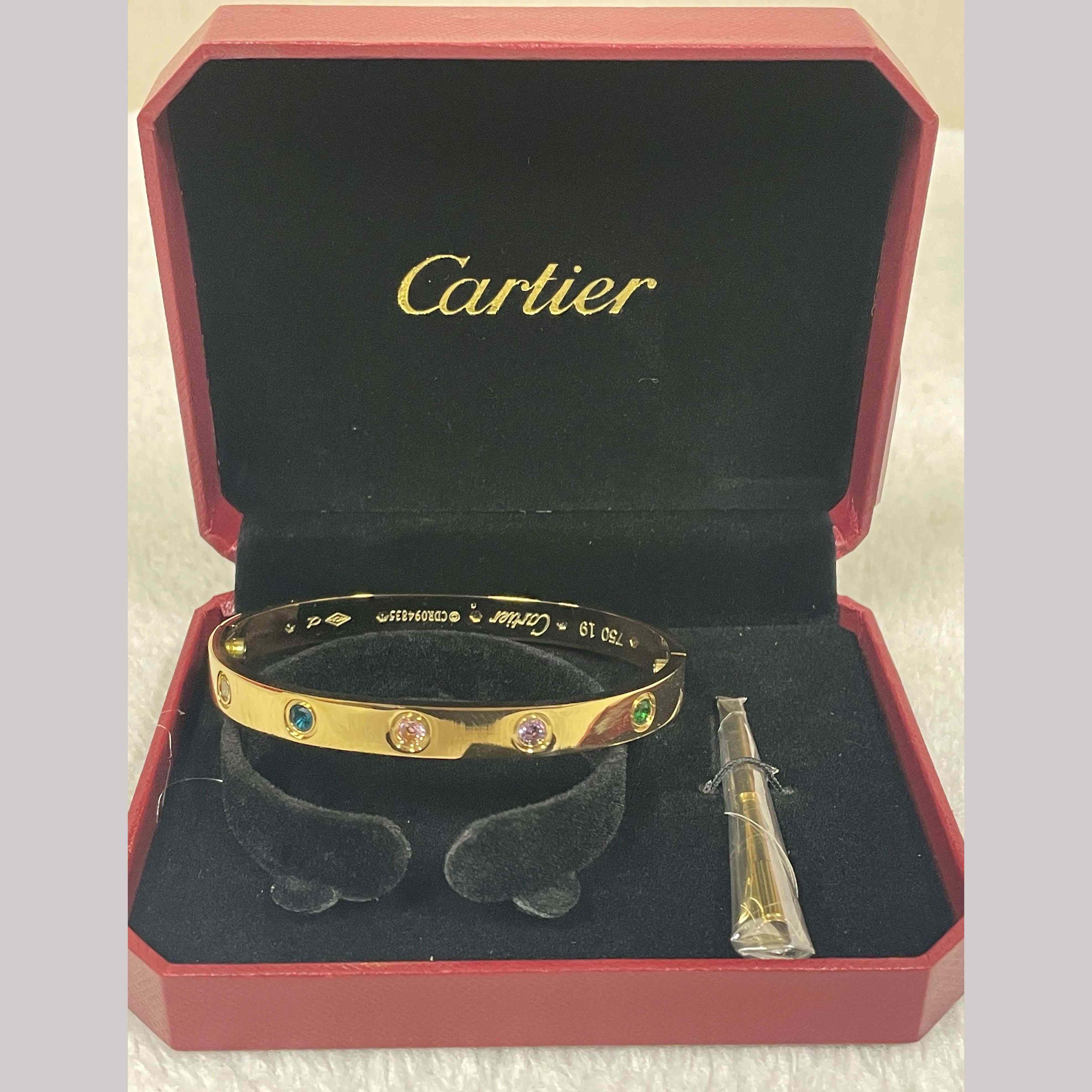 Cartier Bracelet - DesignerGu