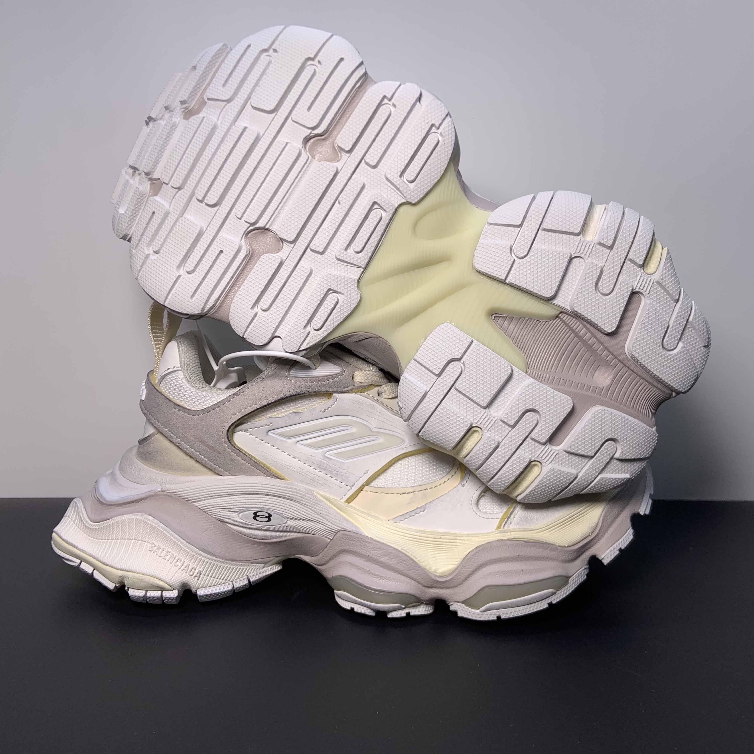 Balenciaga Cargo Sneaker - 