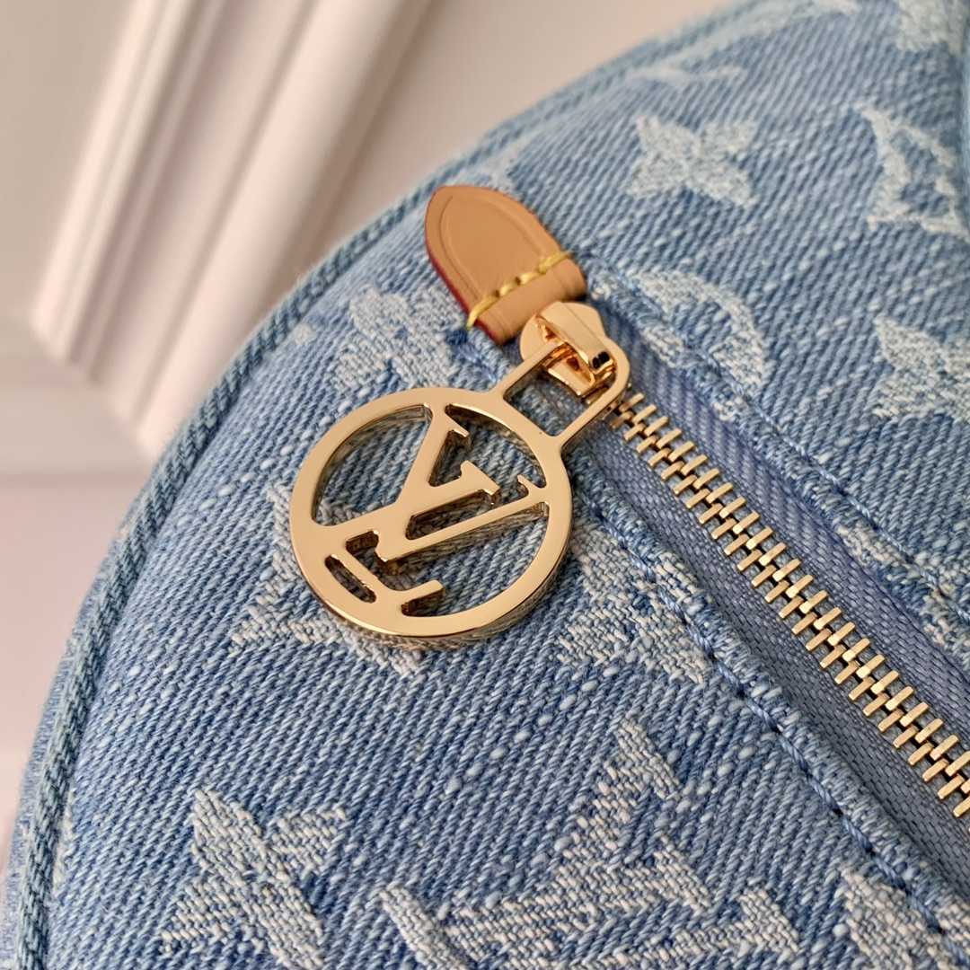 Louis Vuitton Loop  M24846 - 