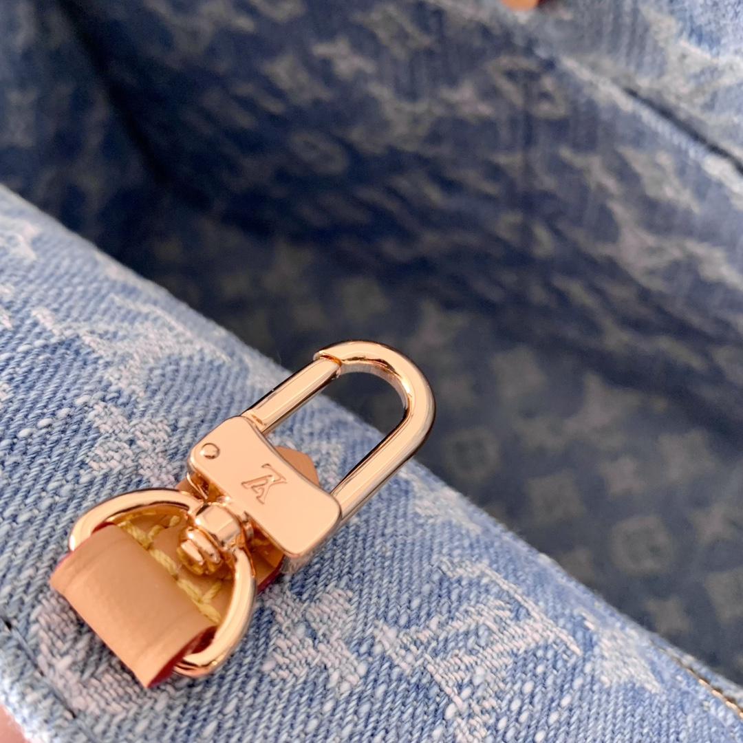 Louis Vuitton Let Go PM   M24897 - 