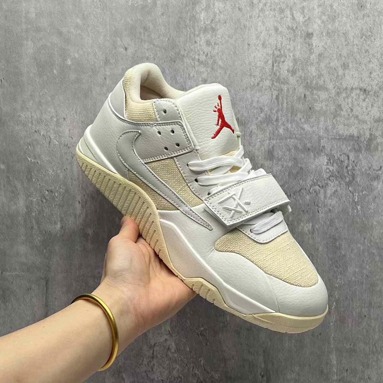 Travis Scott x Jordan Cut The Check Sneaker    FZ8117-003 - 