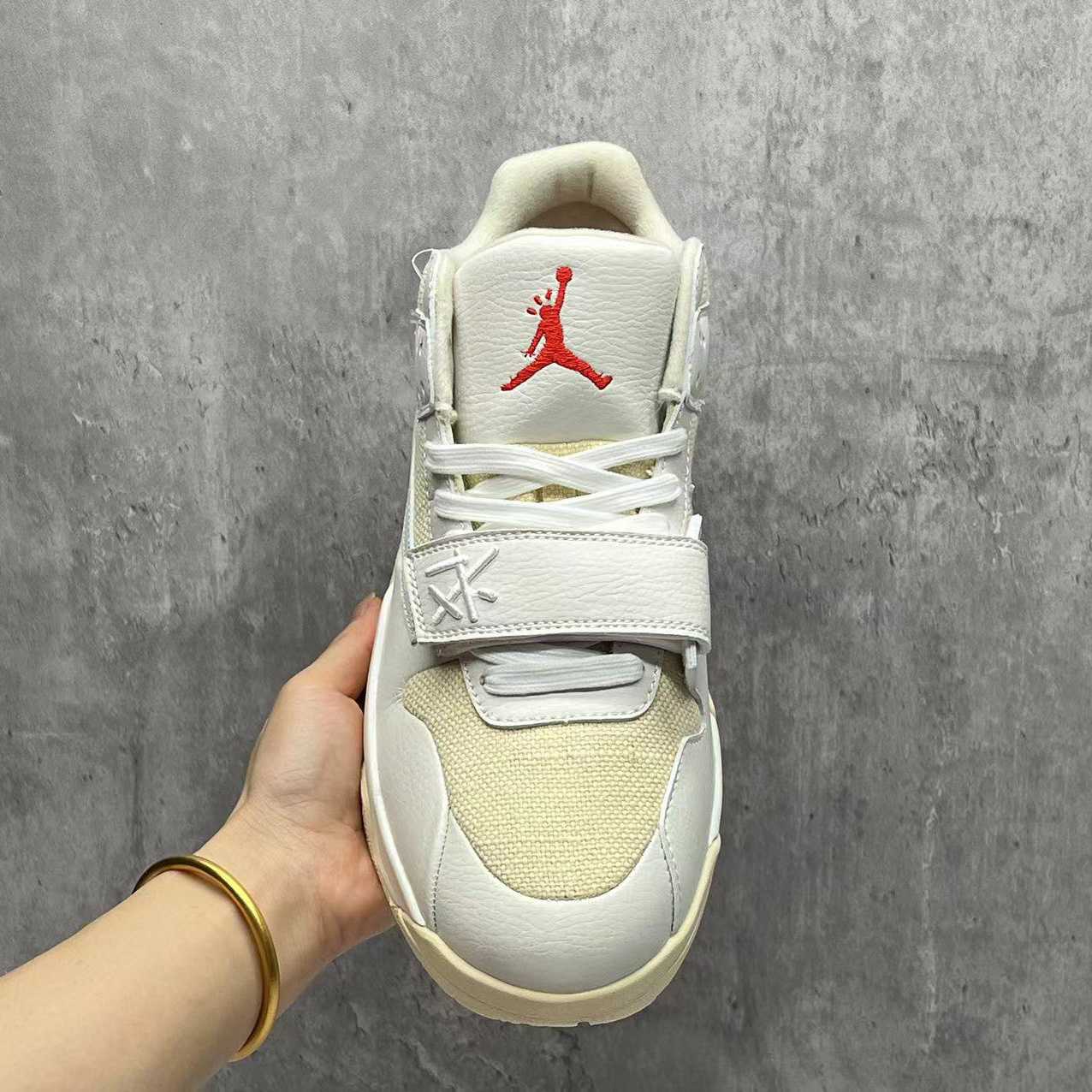 Travis Scott x Jordan Cut The Check Sneaker    FZ8117-003 - 