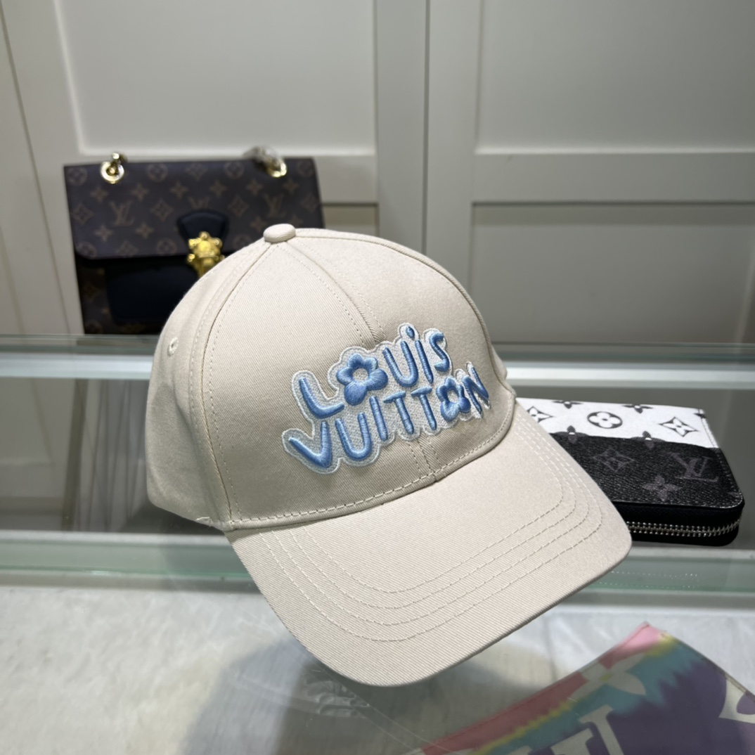 Louis Vuitton Cap - 