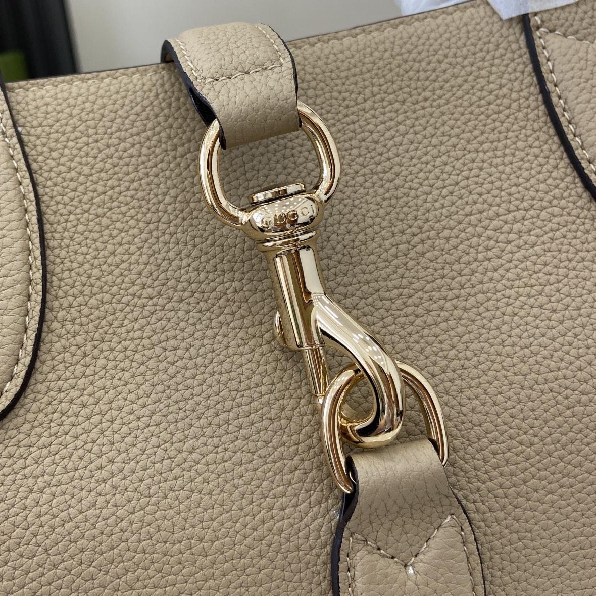 Gucci Medium Tote Bag With Hook Closure - DesignerGu