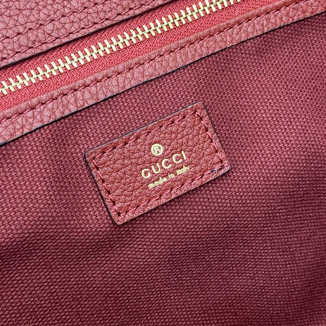 Gucci Medium Tote Bag With Hook Closure - 