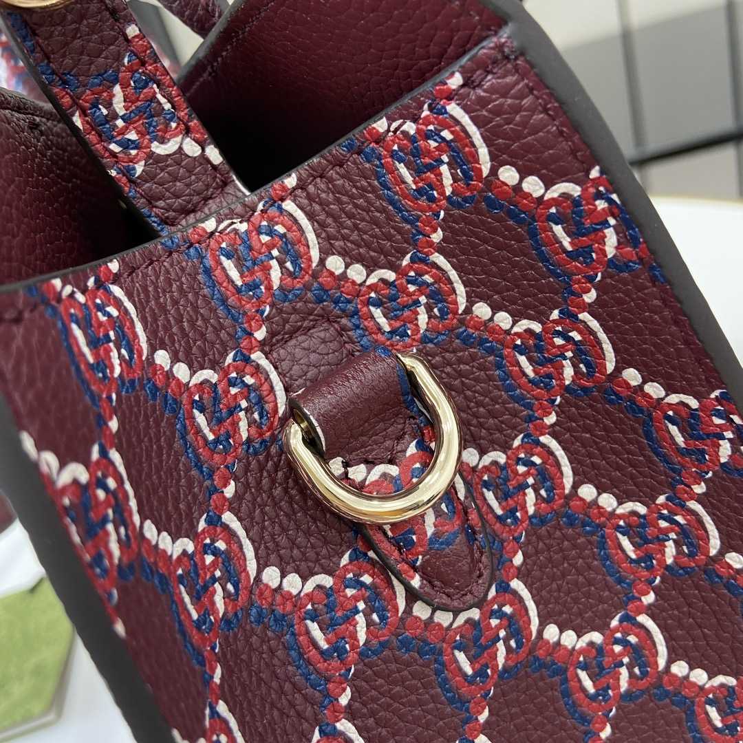 Gucci Small Tote Bag With GG Shadow  - 