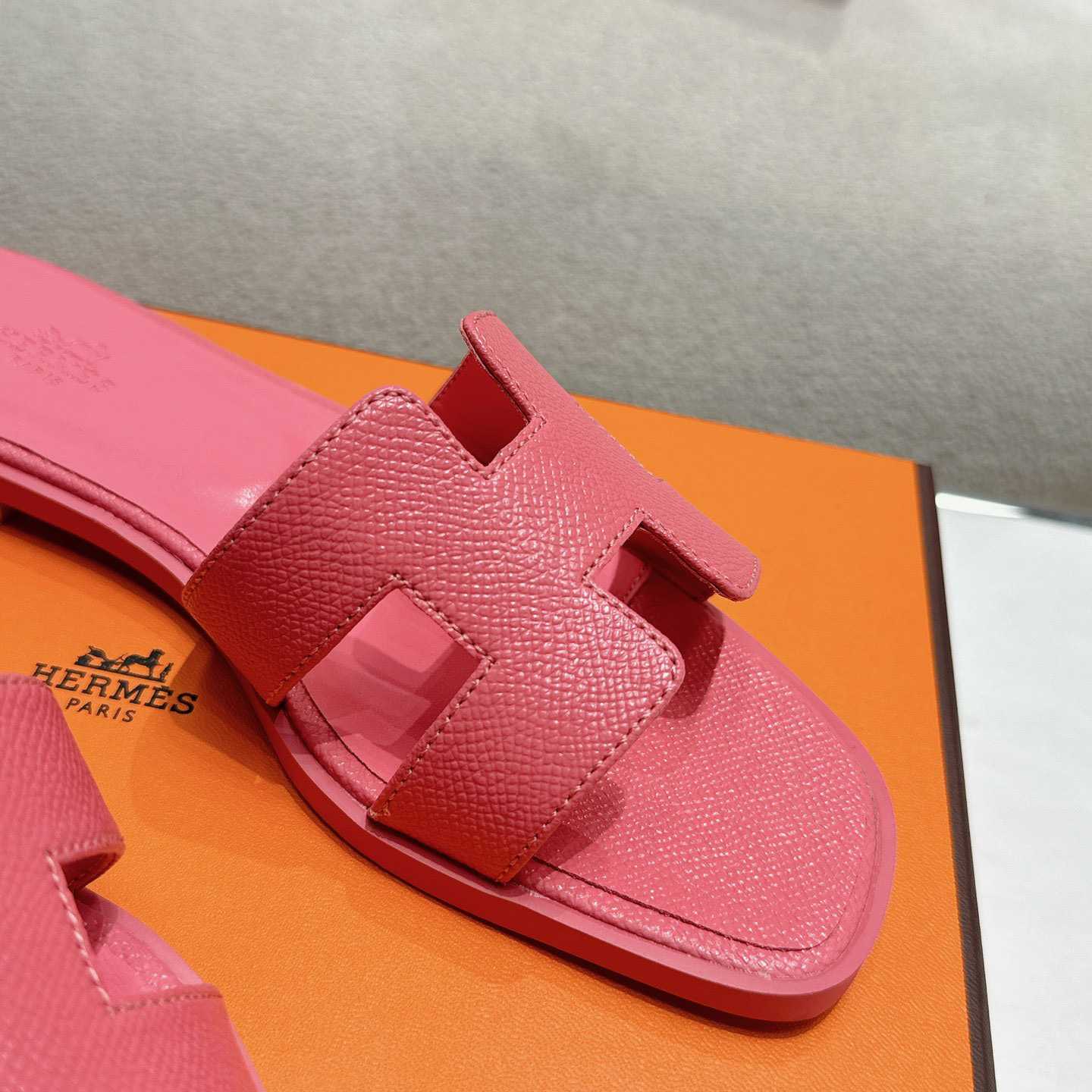 Hermes Oran Sandal - 