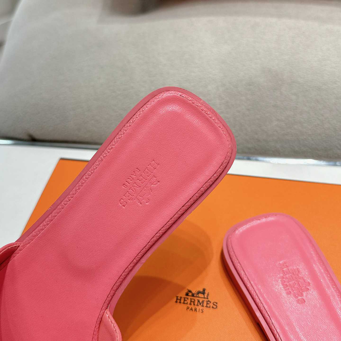 Hermes Oran Sandal - 