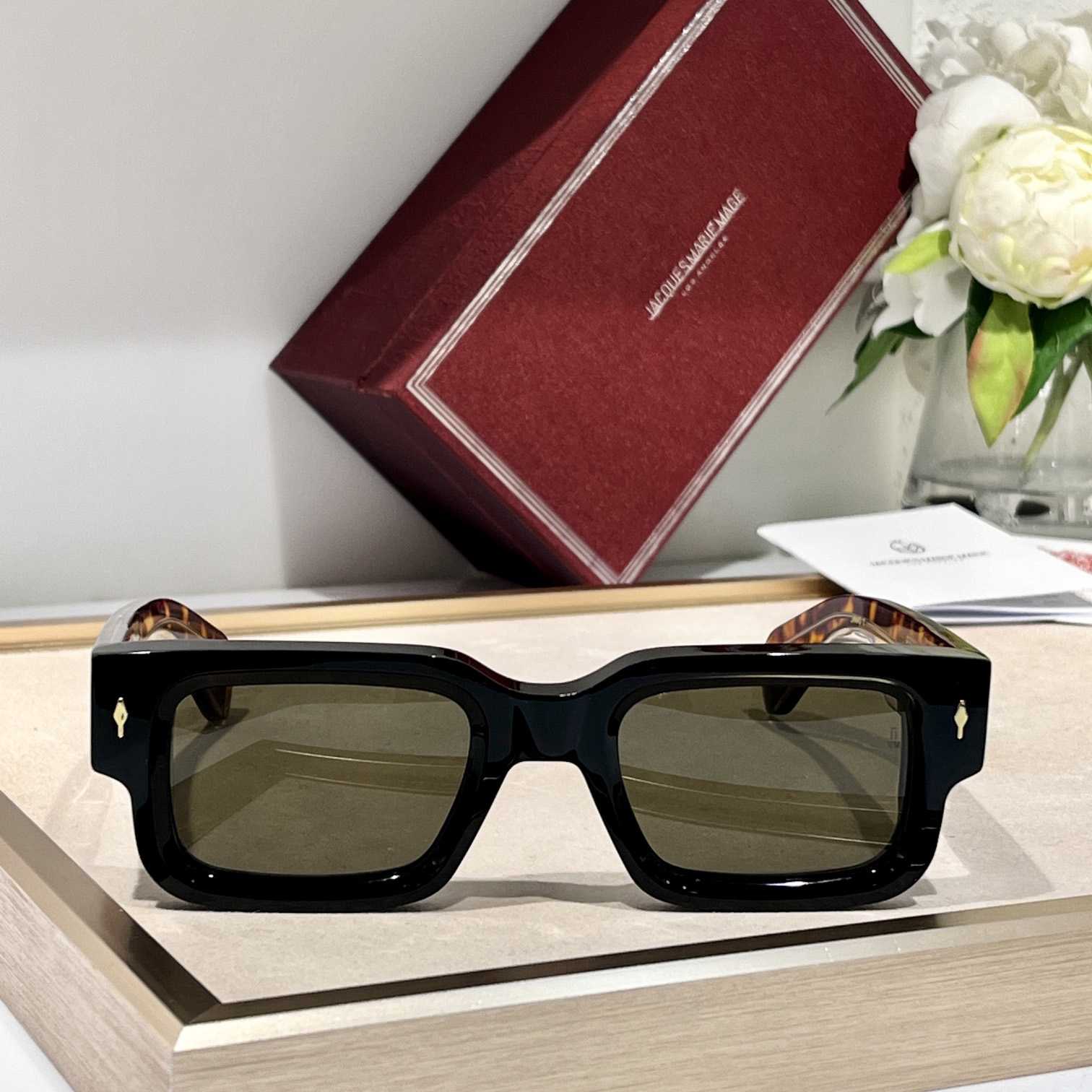Jacquemus ASCARII Sunglasses - 