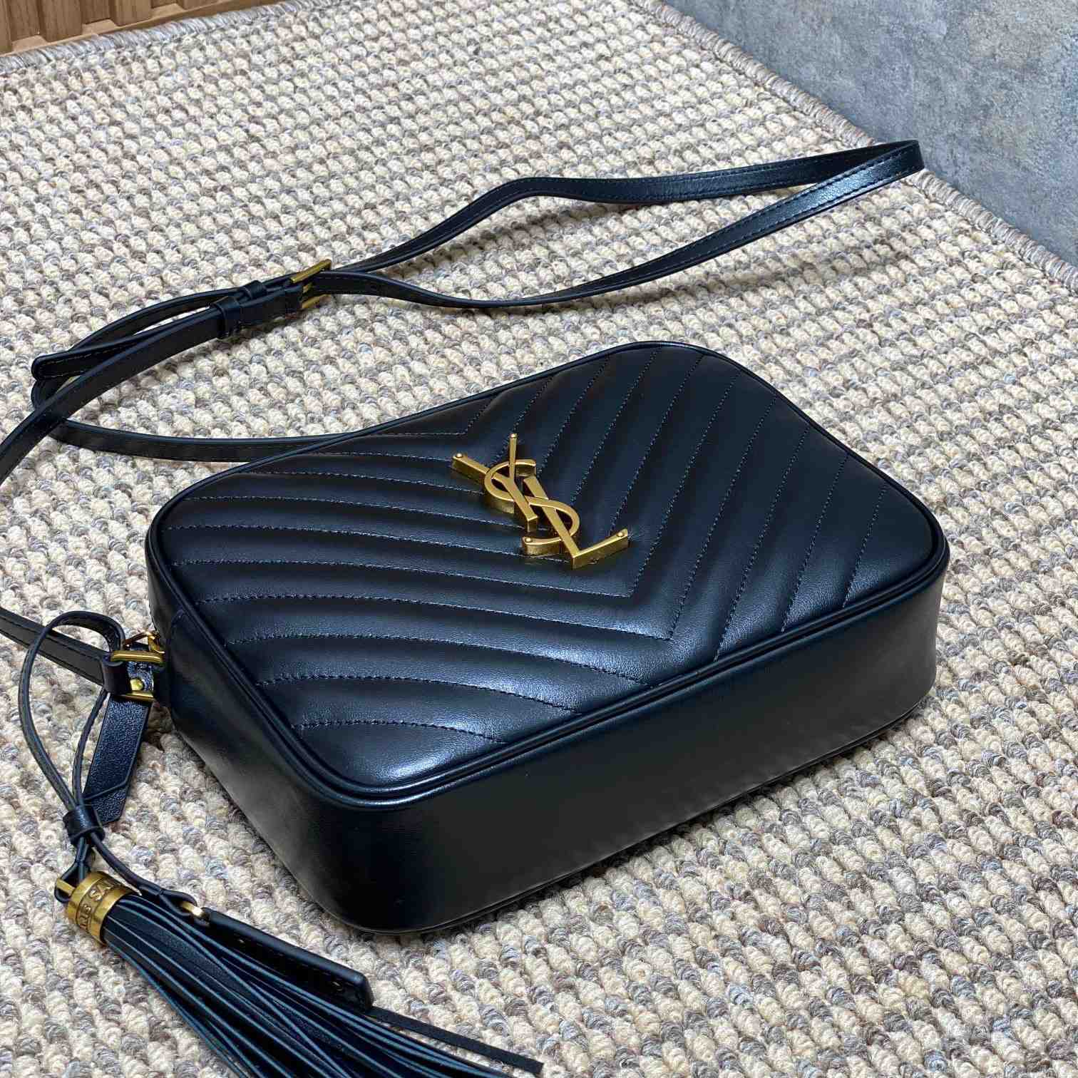 Saint Laurent Lou Tassel Camera Bag  (23x16x6cm) - 