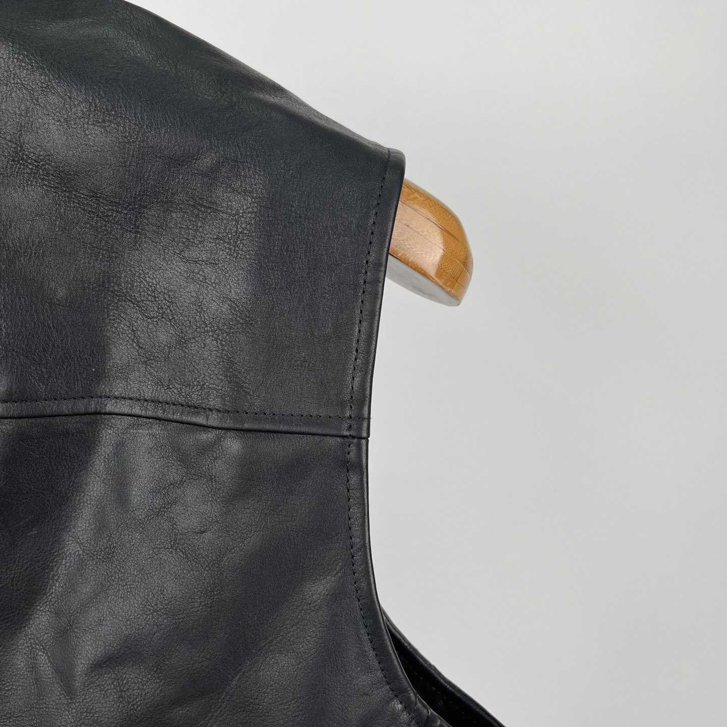 Givenchy Waistcoat In Leather - 