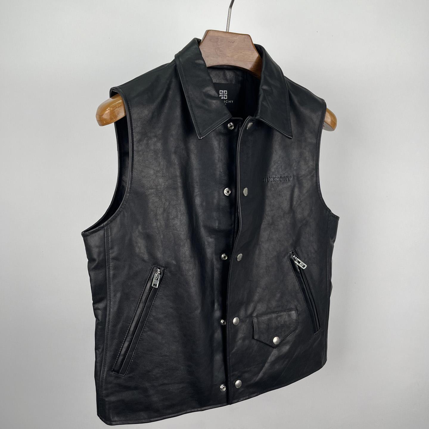 Givenchy Waistcoat In Leather - 