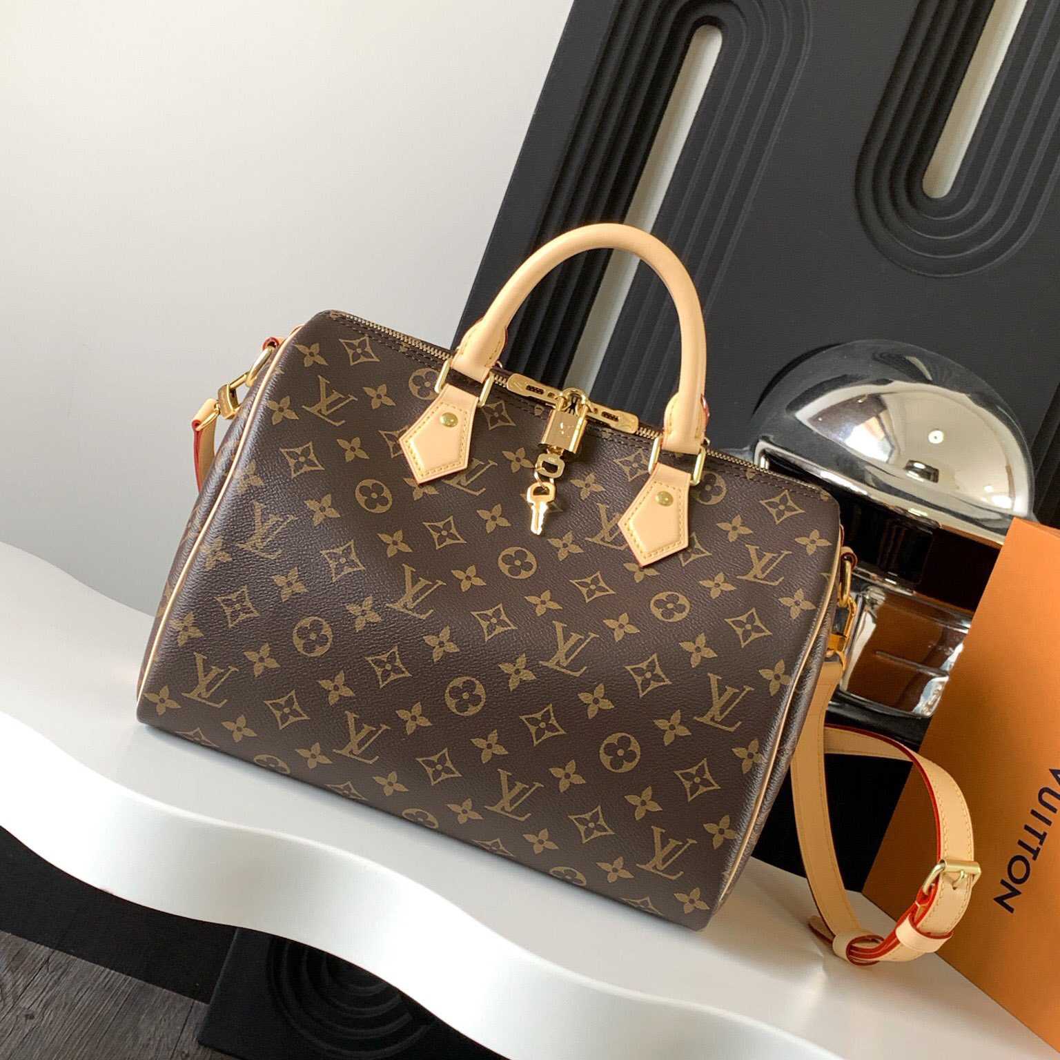 Louis Vuitton Speedy Bandoulière 30    M41112 - 