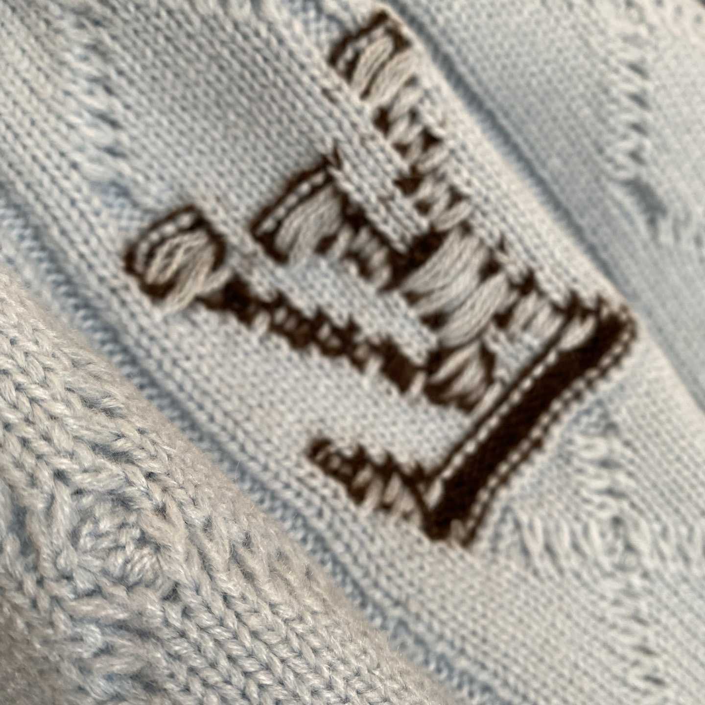 Louis Vuitton Cable-Knit Wool And Mohair V-Neck Pullover   1AFPYY - 
