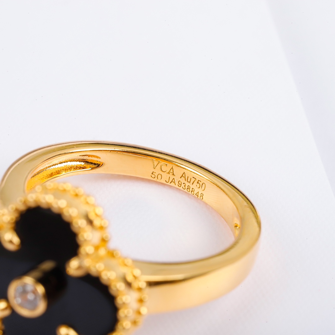 Van Cleef & Arpels Rings - 