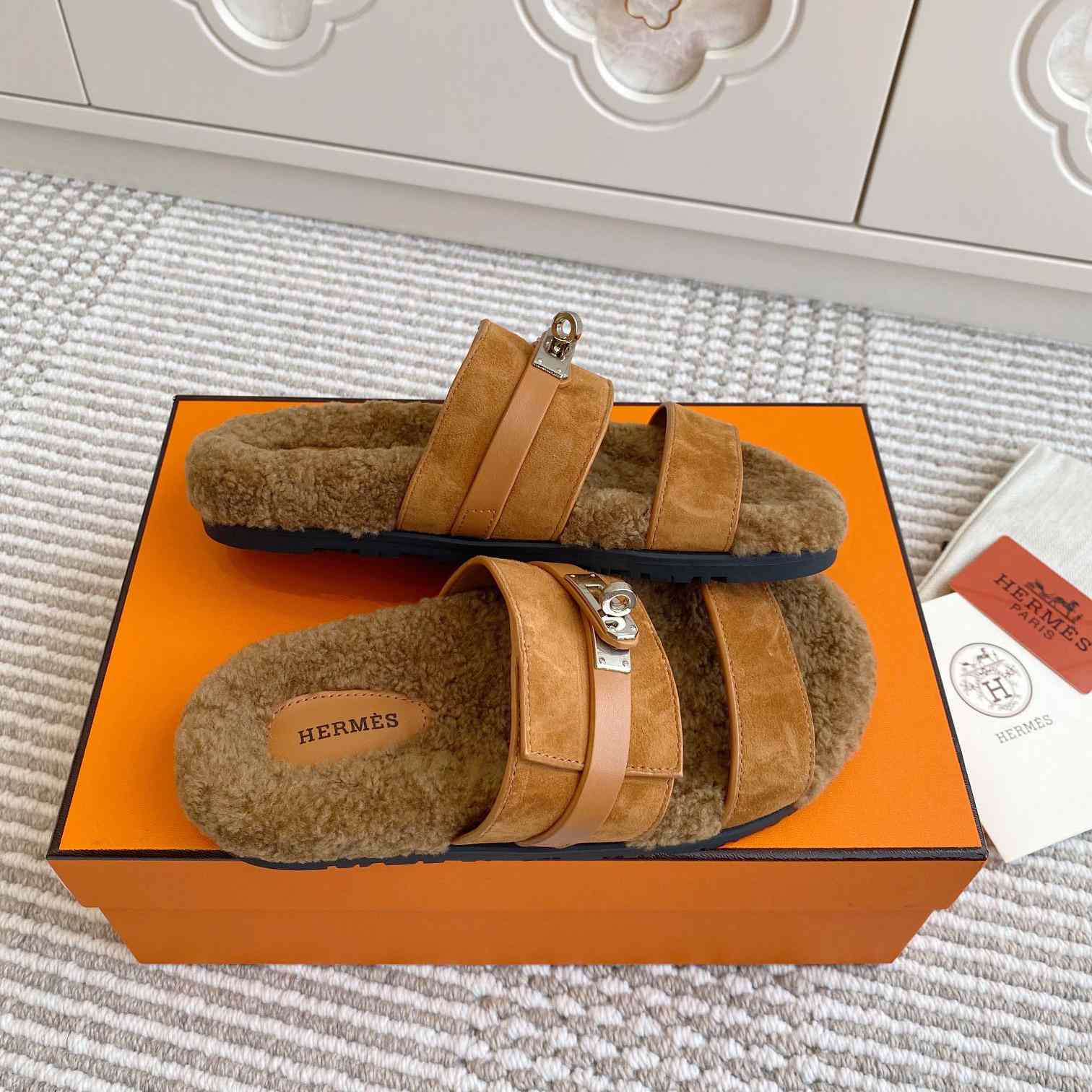Hermes Kelly Sandal - 