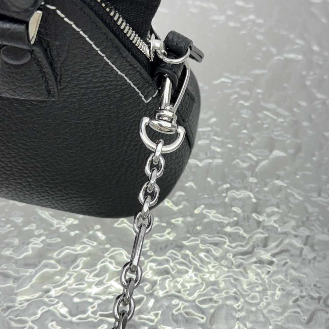 Maison Margiela Micro 5AC Classique Top-handle Bag - 