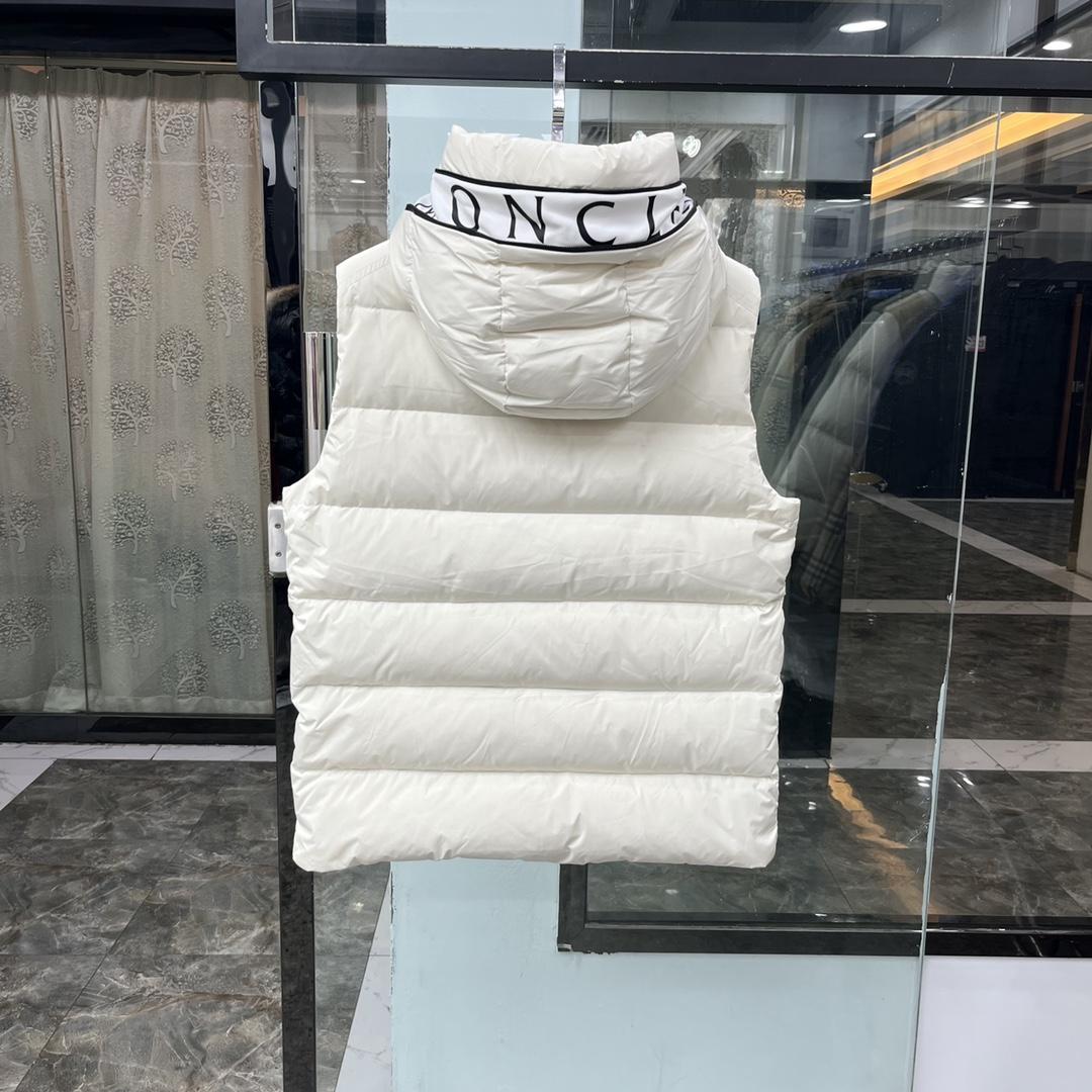 Moncler Cardamine Down Vest  - 