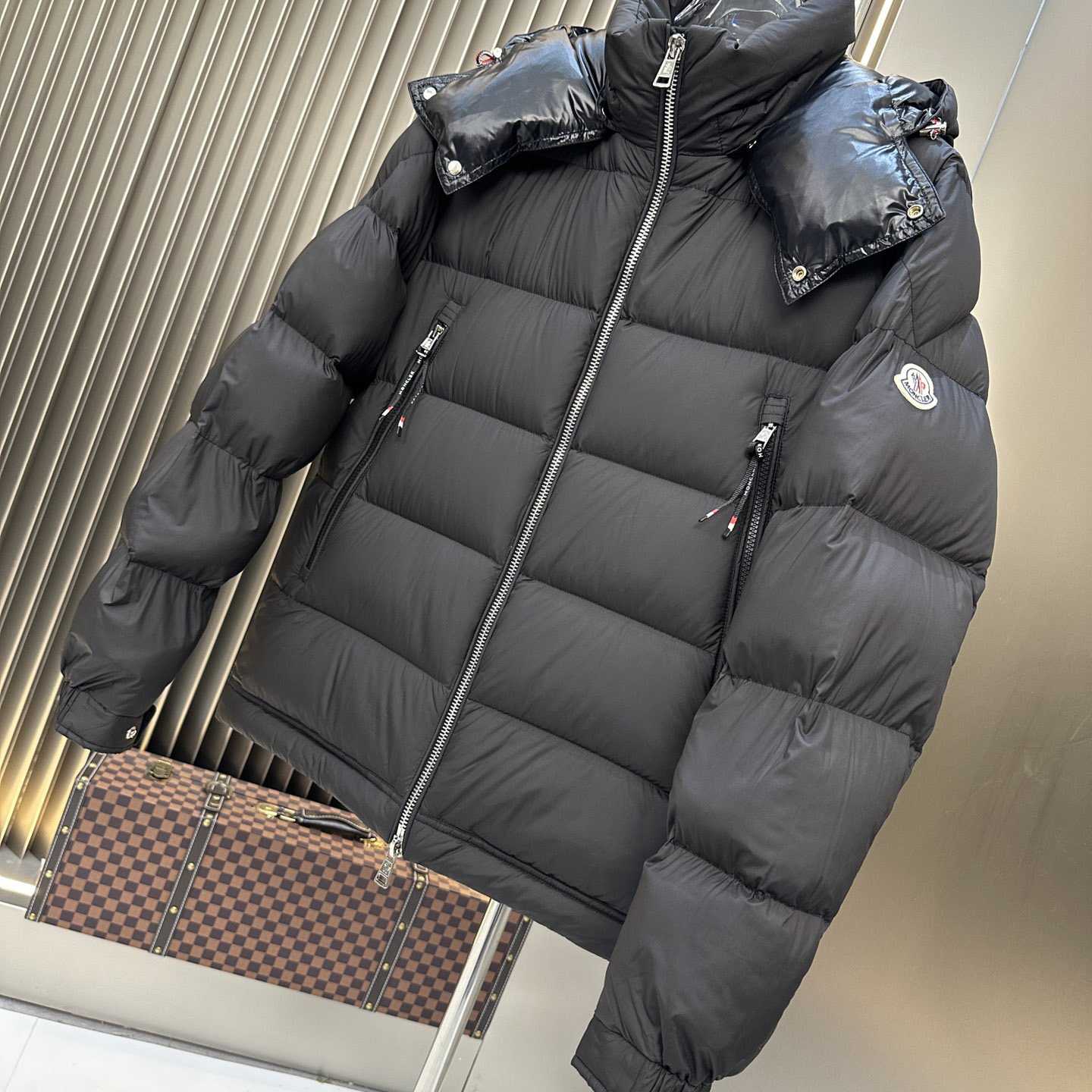 Moncler Poirier Puffer Jacket - 