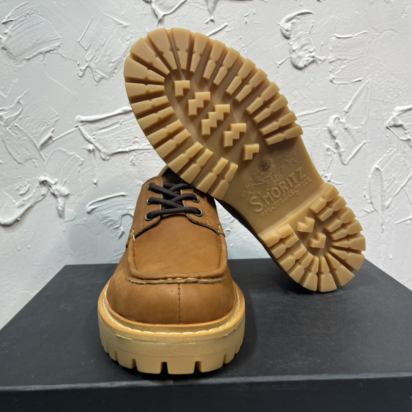 Prada 60mm Leather Loafers - 