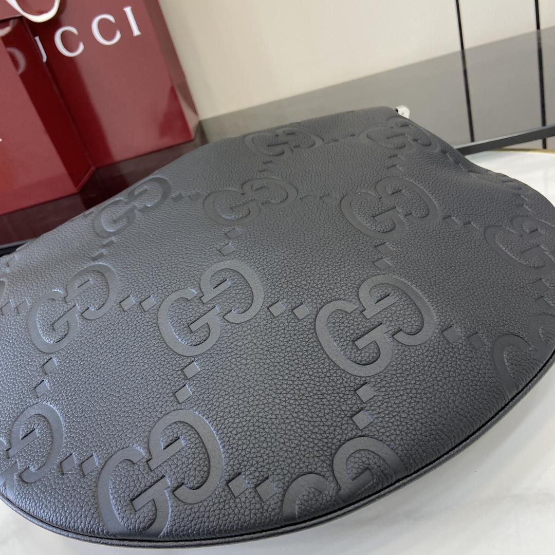 Gucci B Small Crossbody Bag - 