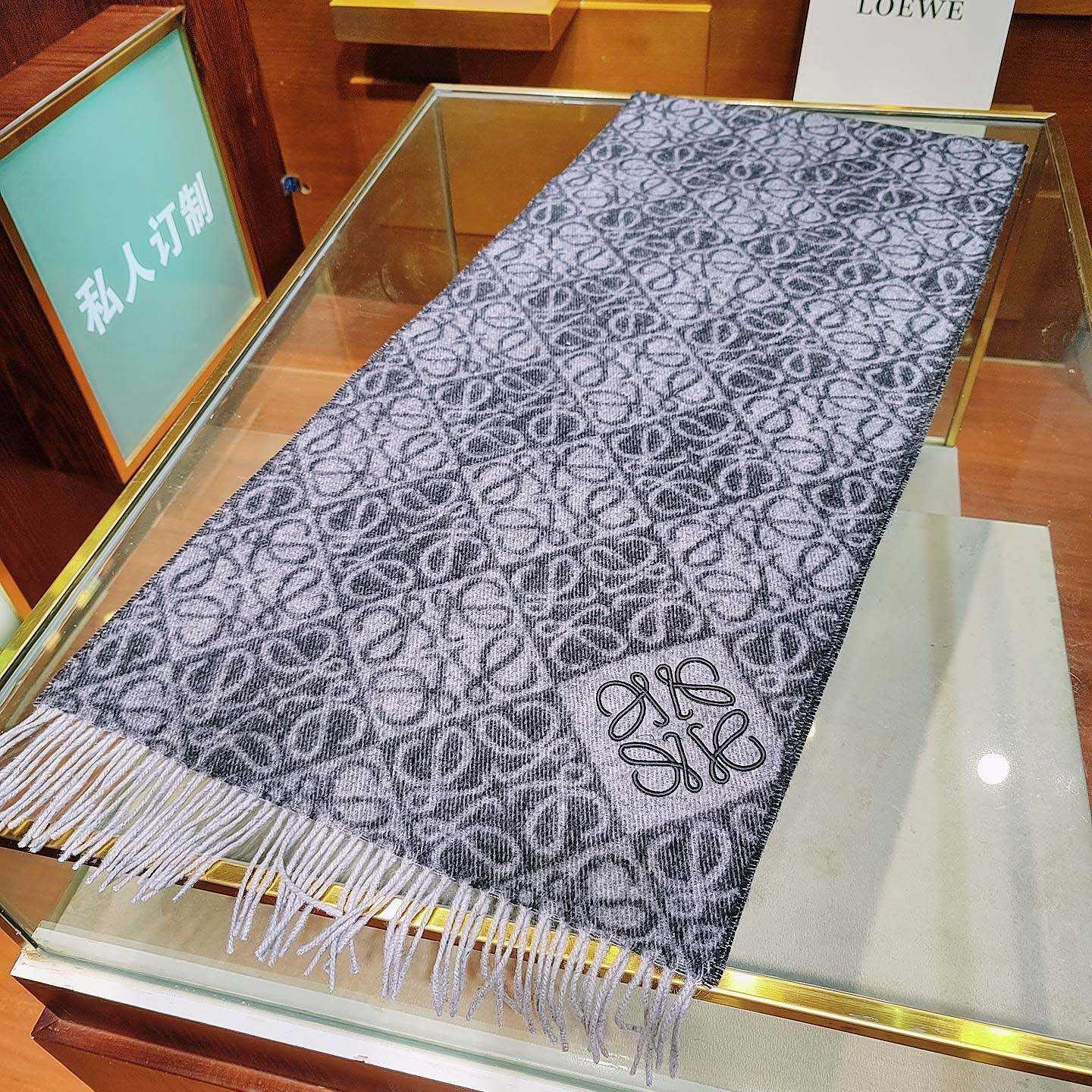 Loewe Anagram Scarf  - 