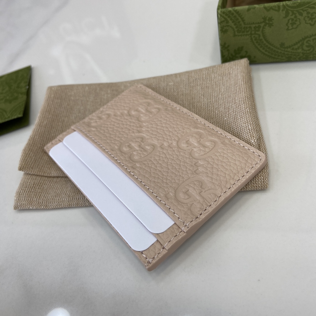 Gucci GG Emblem Card Case  - 