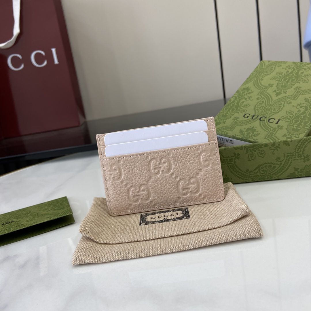 Gucci GG Emblem Card Case  - 