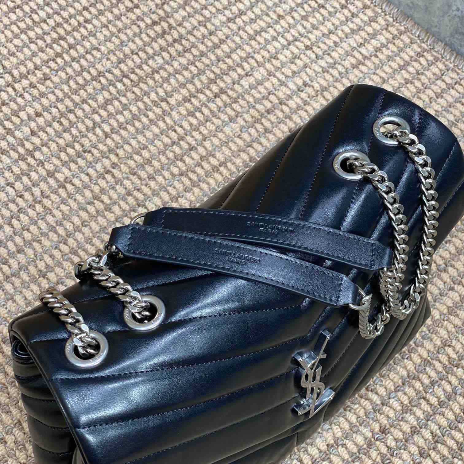 Saint Laurent Loulou Shoulder Bag   32x22x11cm - 