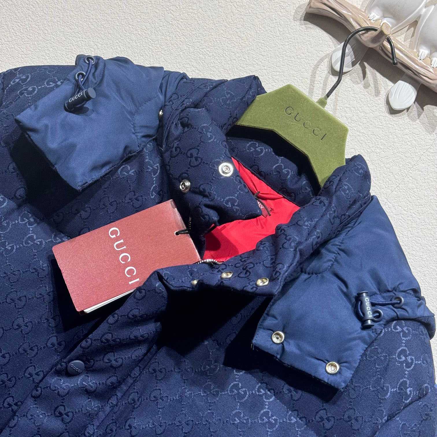 Gucci Gg Canvas Down Jacket - 