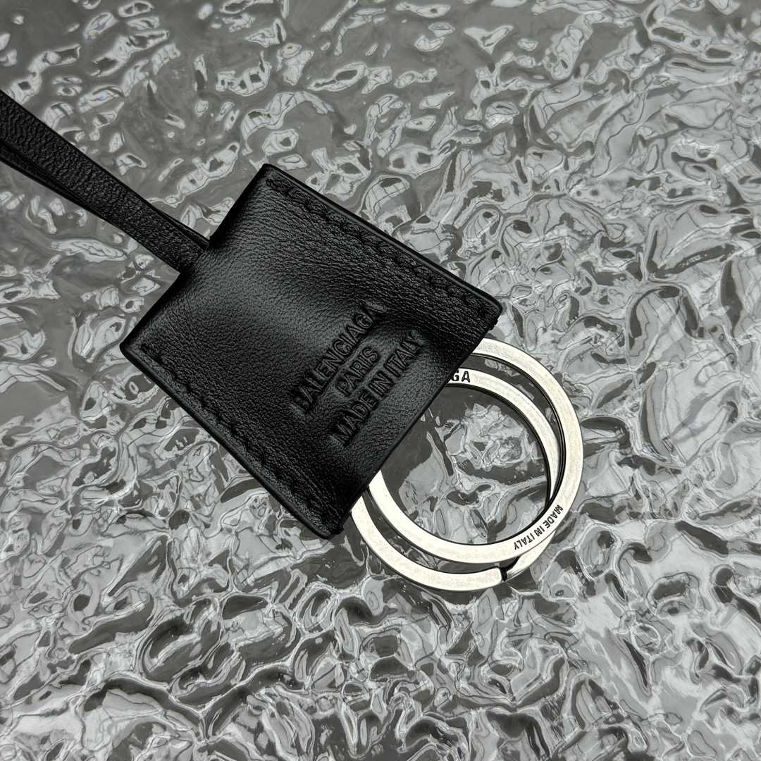 Balenciaga Rodeo Large Handbag In Black - 
