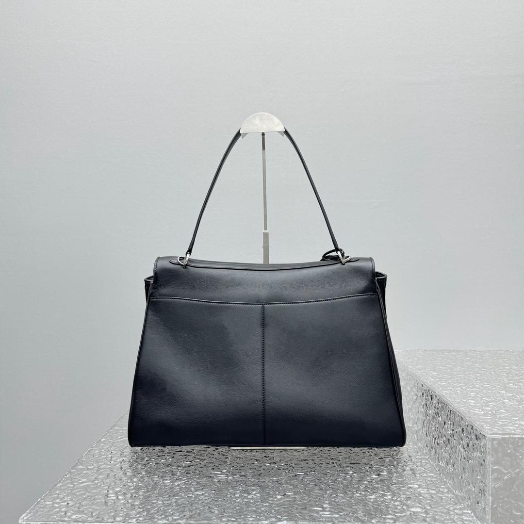 Balenciaga Rodeo Large Handbag In Black - 